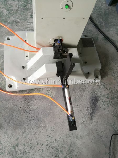 液晶數(shù)顯式落錘撕裂沖擊試驗機