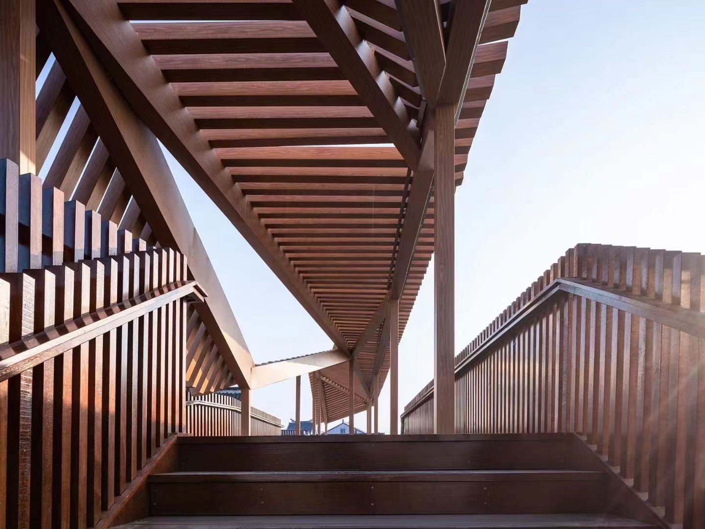 上海杭州苏州胶合木结构廊桥栈道